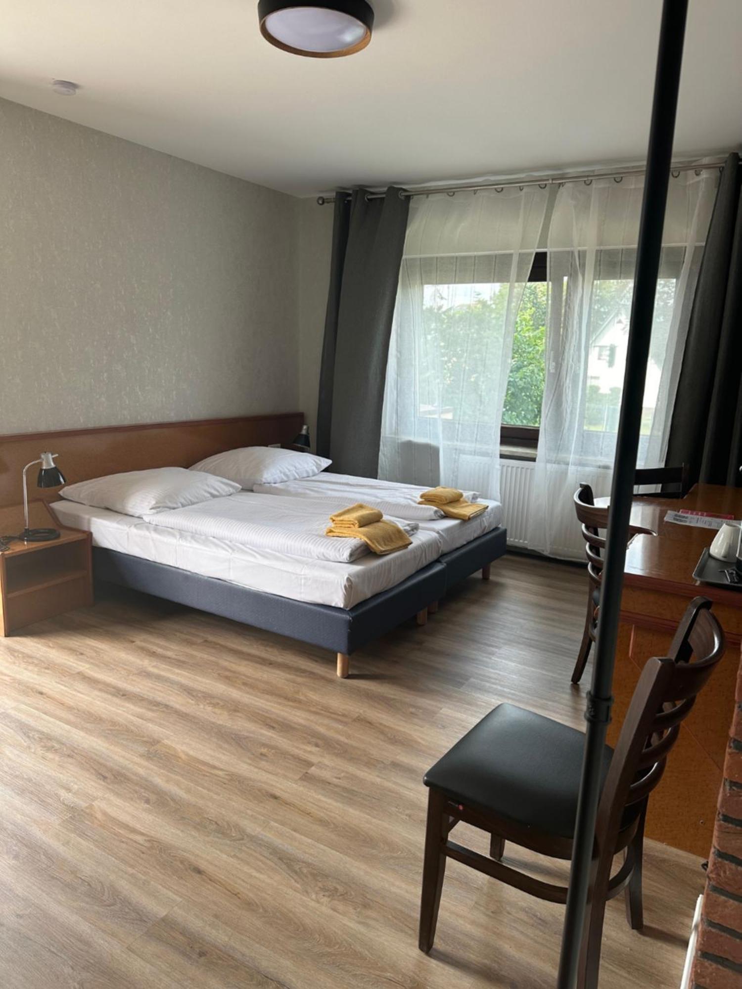 Hotel Pirol Berlin Zewnętrze zdjęcie