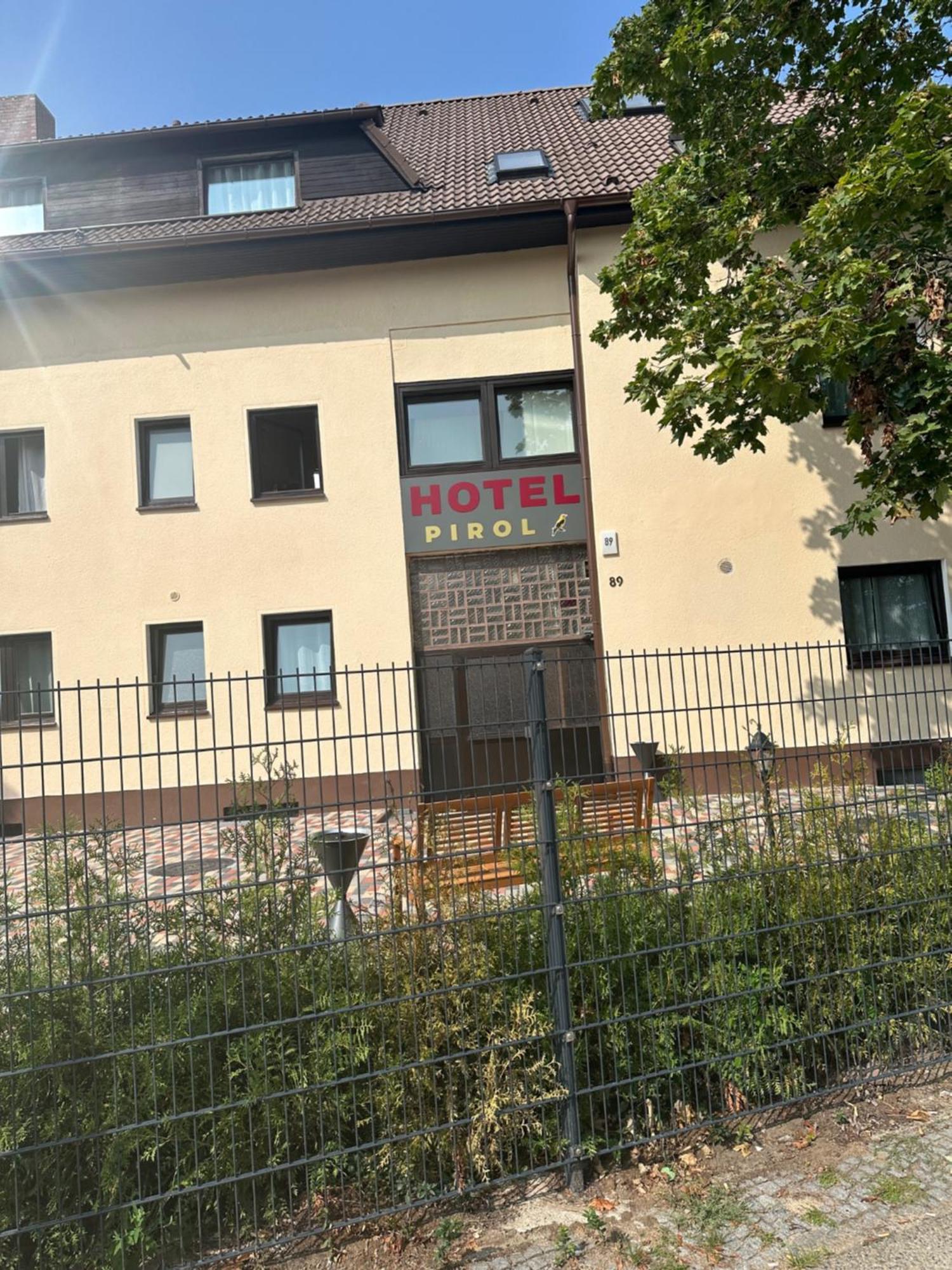 Hotel Pirol Berlin Zewnętrze zdjęcie